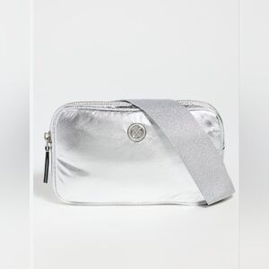 Tory Burch Virginia Metallic Nylon Belt Bag - Silver